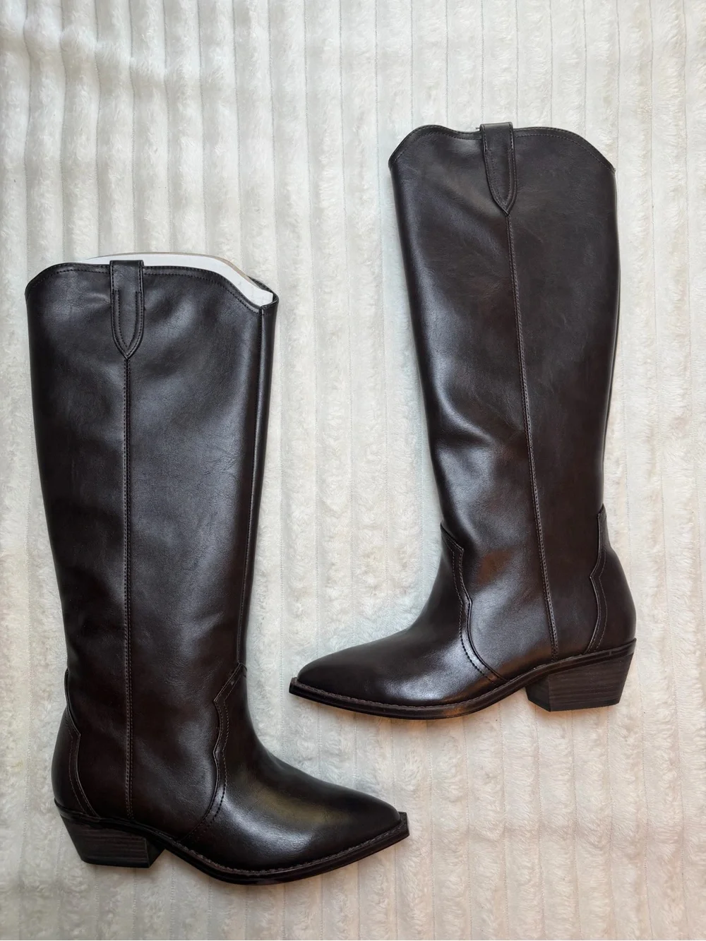 NWB DV Dolce Vita Kit Knee High Western Boots Dark Brown Women’s Size 7